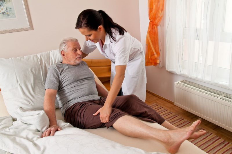 Tips to Find the Right Elderly Care Facility