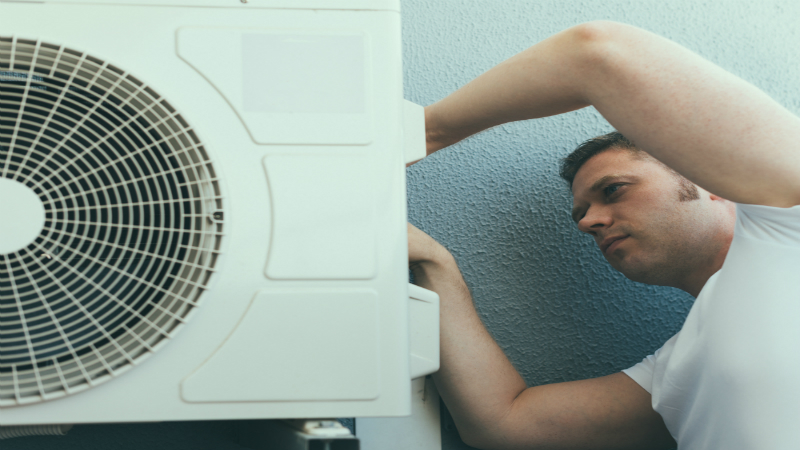4 Steps to Take When Your Irvine, CA, Residential HVAC Unit Won’t Turn Off