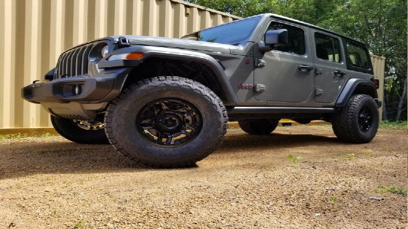 2 Reasons Why You Should Procure and Install Wheel Spacers in Your Jeep JK