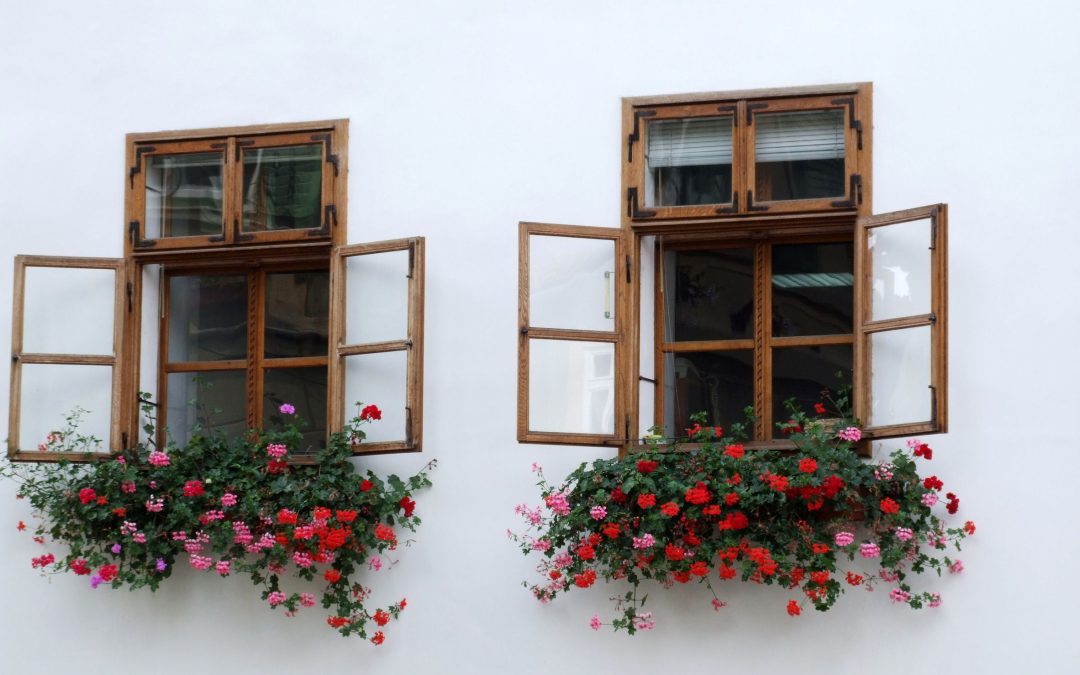 Transform Your Home’s Curb Appeal With Custom Wood Windows And Timeless American Style